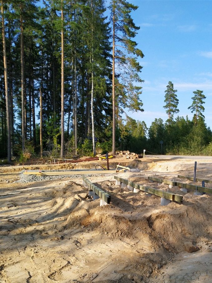 9/8, Plintgrund klar